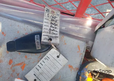 2015 Dodge Dart Sxt из США, поврежденный, VIN 1C3CDFBBXFD228211